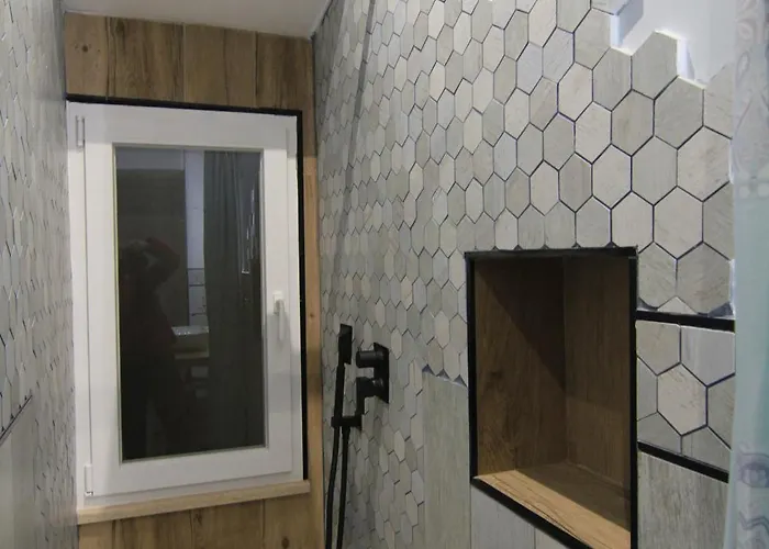 Casa de hóspedes Helle Hus - 4 Min To Metro, Modern & Quiet, Direct To Colosseum 4*