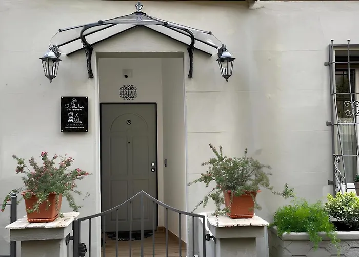 Casa de hóspedes Helle Hus - 4 Min To Metro, Modern & Quiet, Direct To Colosseum Roma