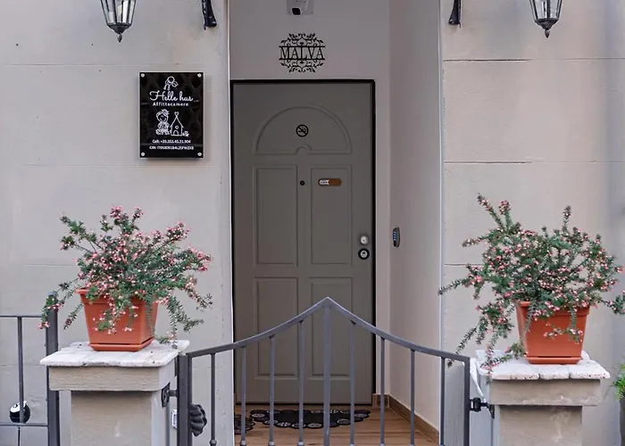 Casa de hóspedes Helle Hus - 4 Min To Metro, Modern & Quiet, Direct To Colosseum 4*