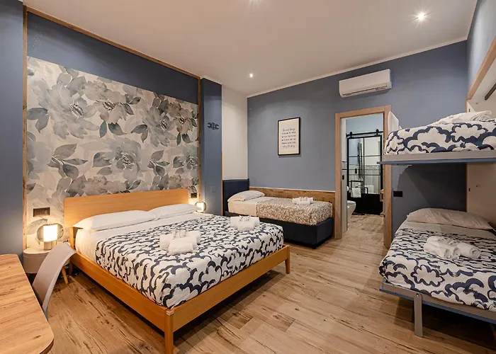 Helle Hus - 4 Min To Metro, Modern & Quiet, Direct To Colosseum Roma
